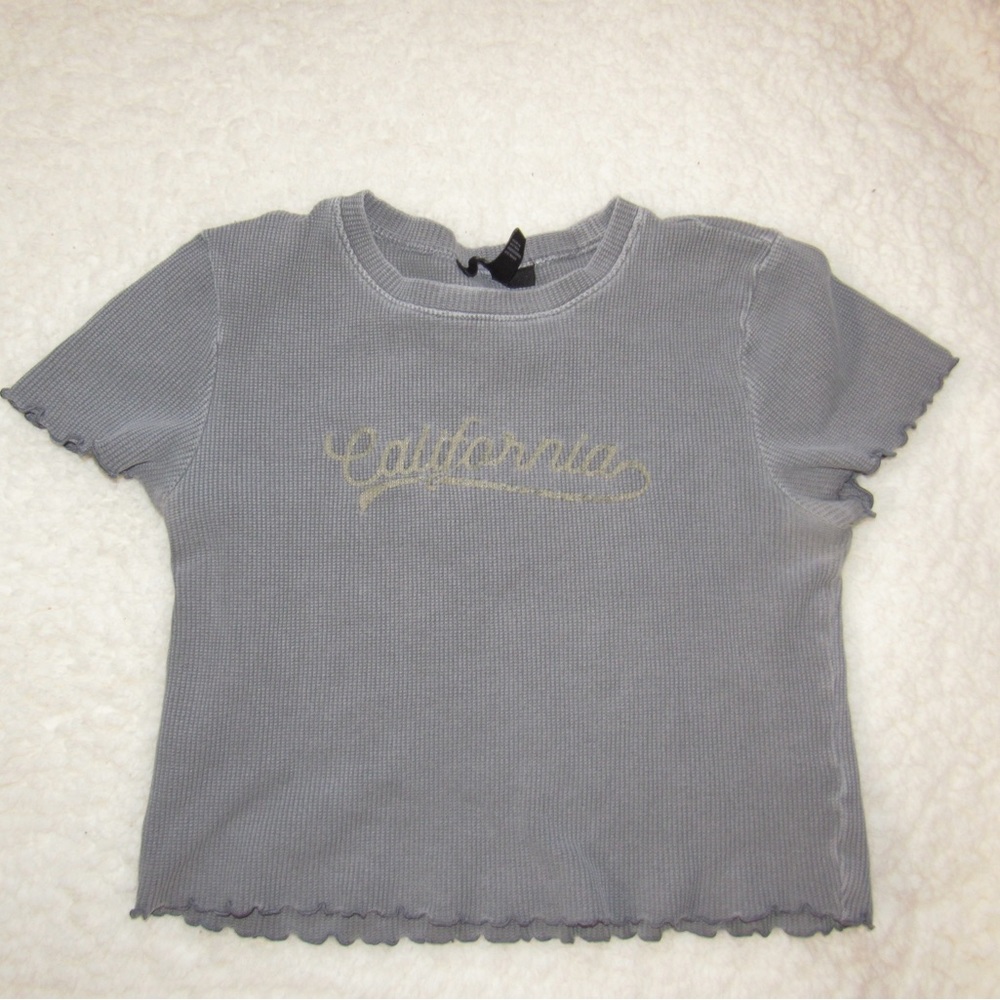 Forever 21 Grey Cropped Top